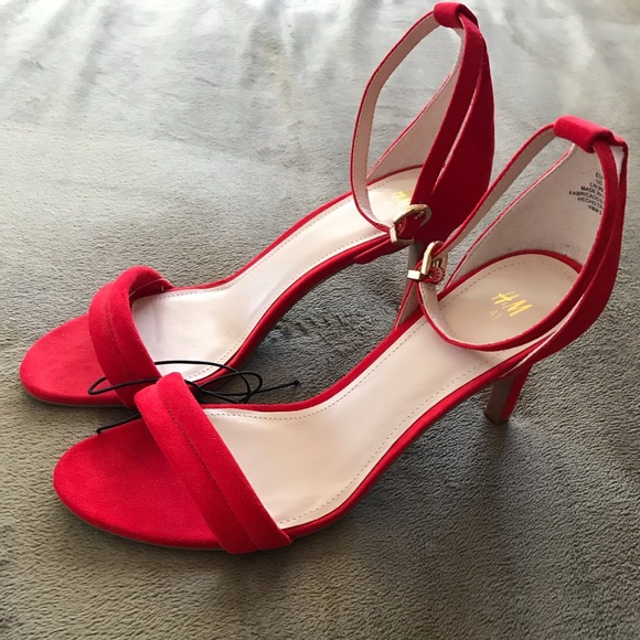 red heels h&m